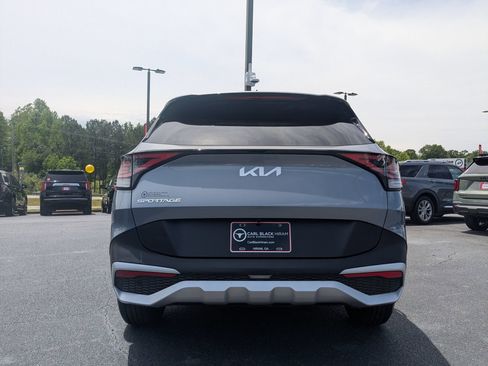 Used 2025 Kia Sportage EX w/ Premium Package FWD image 6
