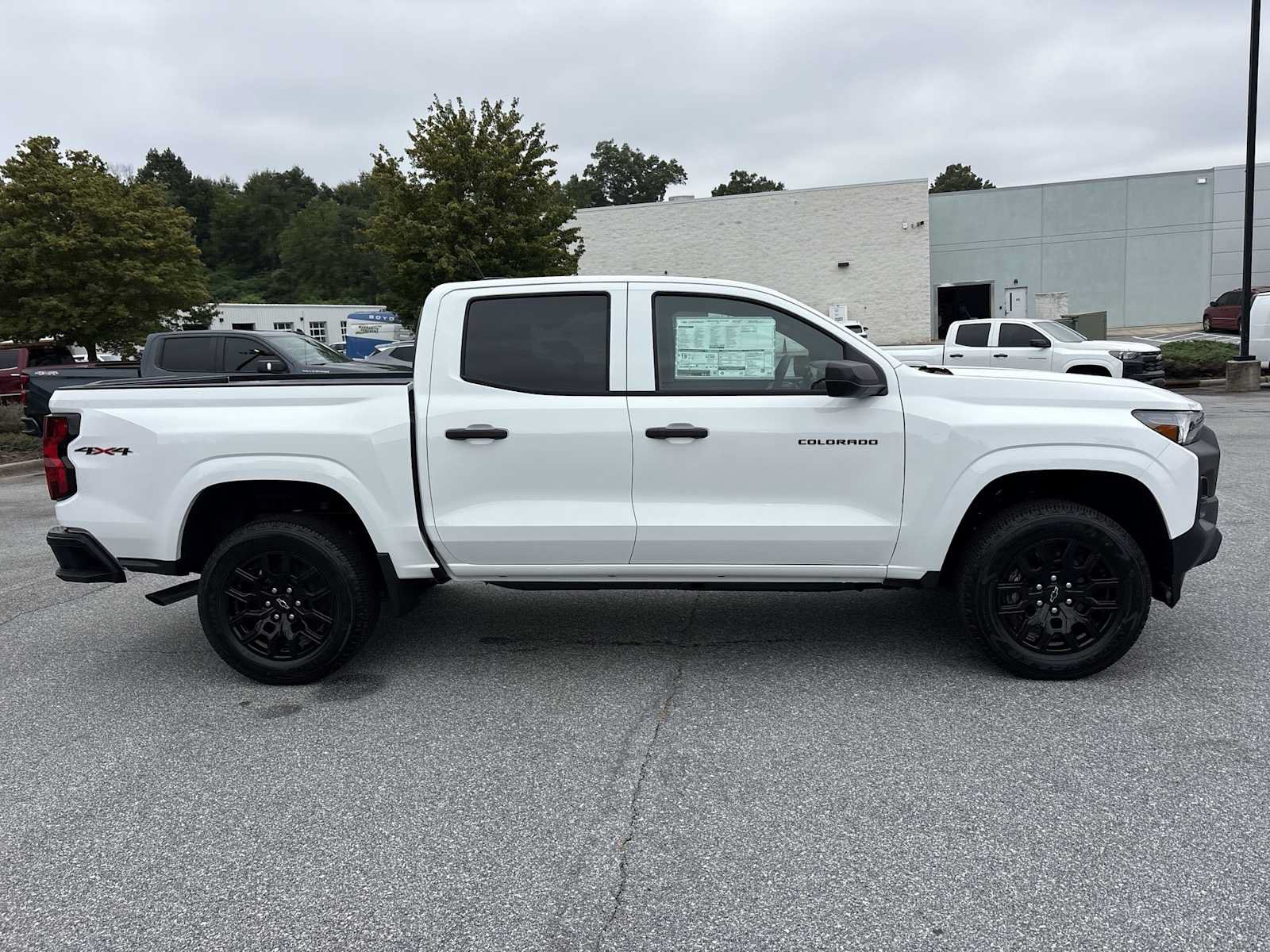 New 2026 Chevrolet Colorado W/T w/ WT Custom Package AWD/4WD image 5