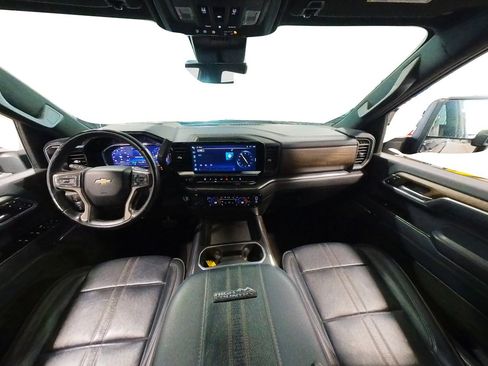 Used 2024 Chevrolet Silverado 3500 High Country w/ High Country Premium Package image 47