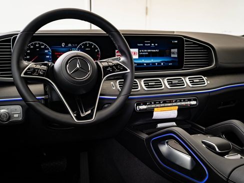 New 2026 Mercedes-Benz GLS 450 GLS 450 image 4