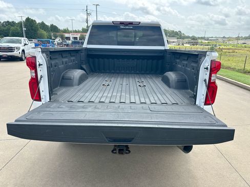 Used 2024 Chevrolet Silverado 2500 High Country w/ Technology Package AWD/4WD image 24