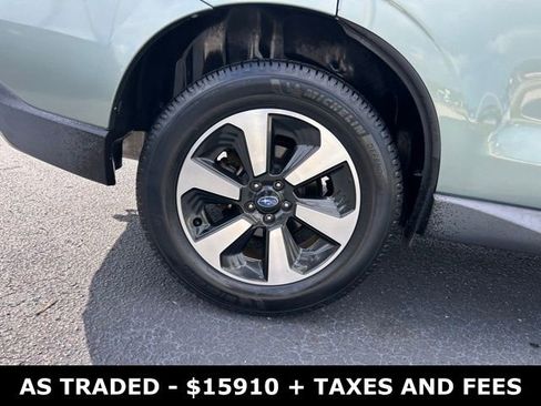 Used 2017 Subaru Forester 2.5i Premium AWD/4WD image 7