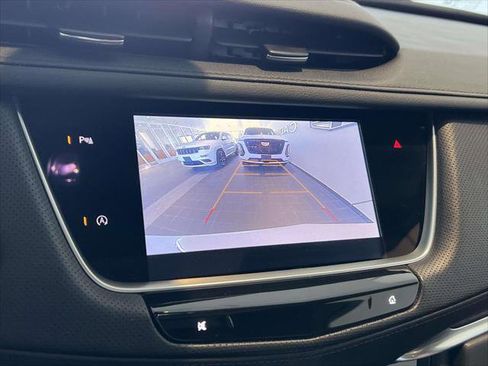 Used 2023 Cadillac XT5 Premium Luxury image 32