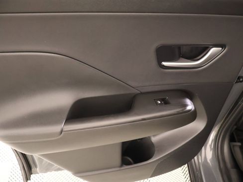 Used 2026 Hyundai Kona SEL Premium FWD image 15