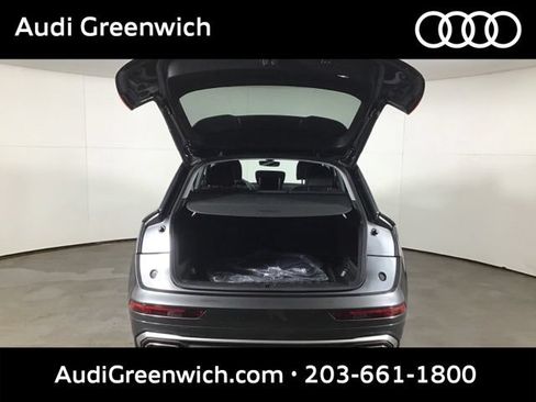 Used 2023 Audi Q5 2.0T Premium Plus w/ Premium Plus Package AWD/4WD image 23