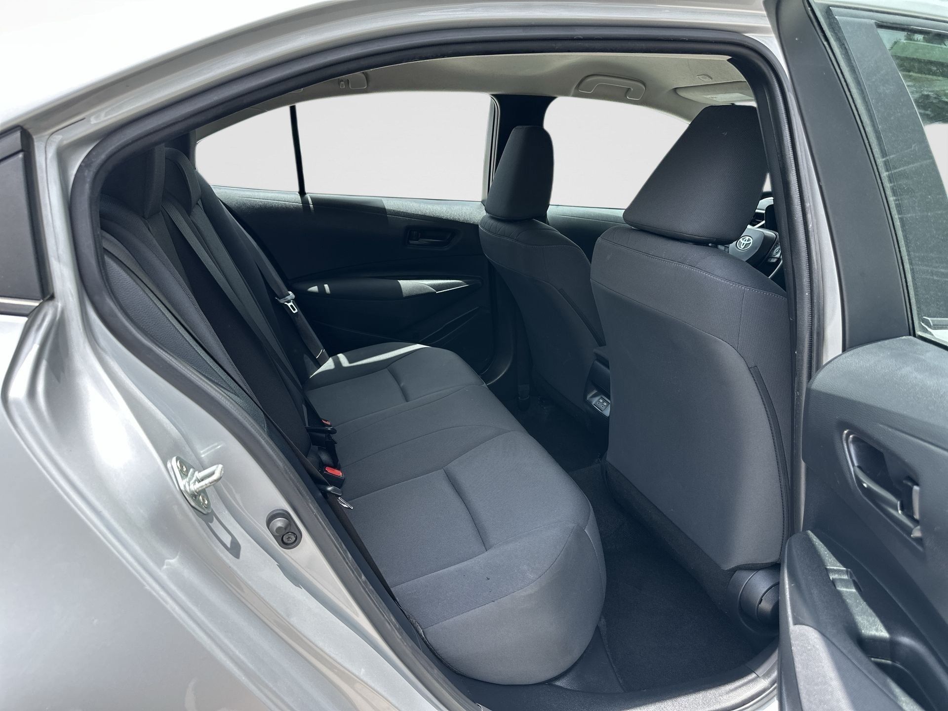 Used 2023 Toyota Corolla LE FWD image 26