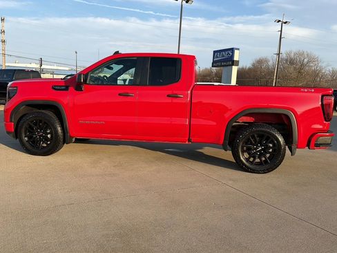 Used 2023 GMC Sierra 1500 Pro w/ Graphite Edition image 10