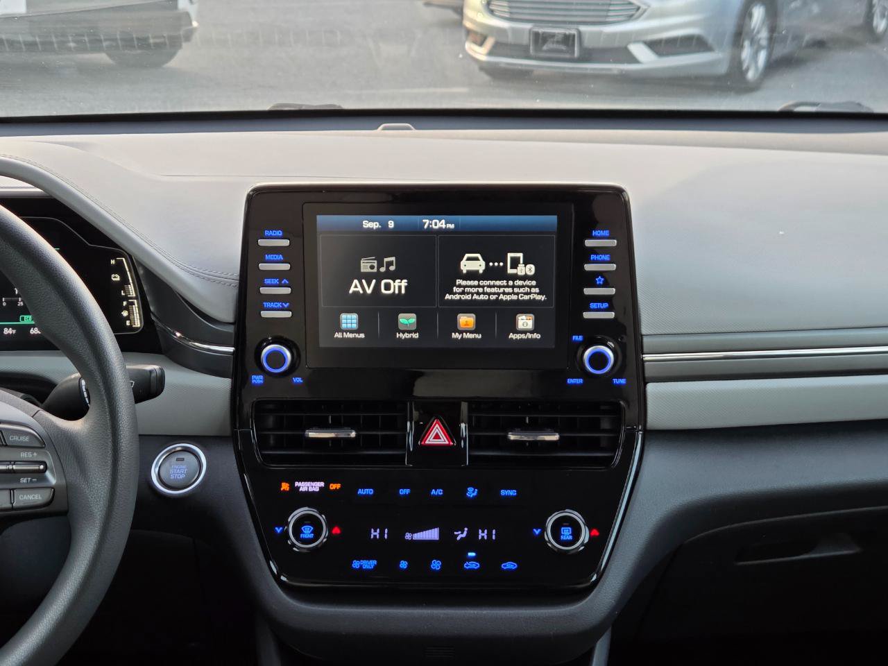 Used 2020 Hyundai Ioniq Blue FWD image 26