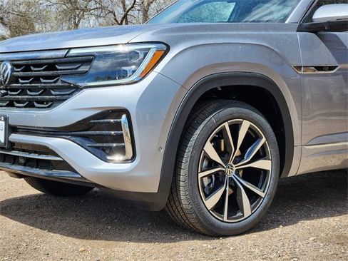 New 2025 Volkswagen Atlas SEL Premium R-Line image 8