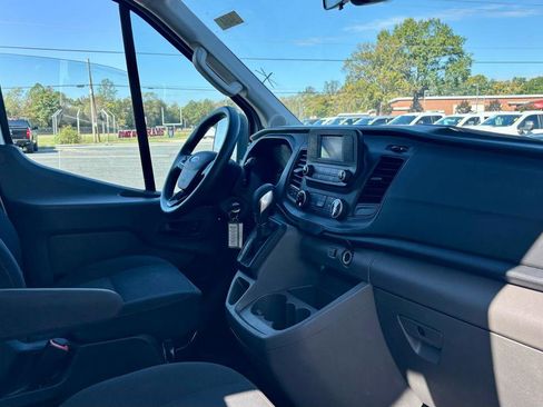 Used 2021 Ford Transit 350 XLT RWD image 12