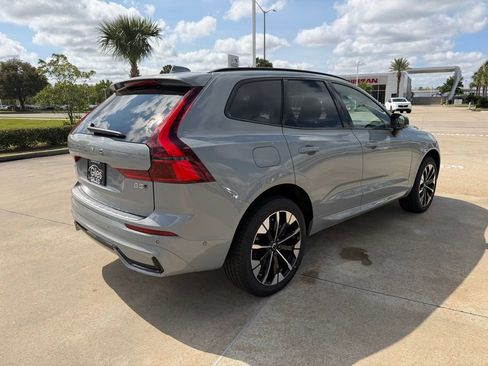 New 2026 Volvo XC60 B5 Plus w/ Protection Package Premier AWD/4WD image 5