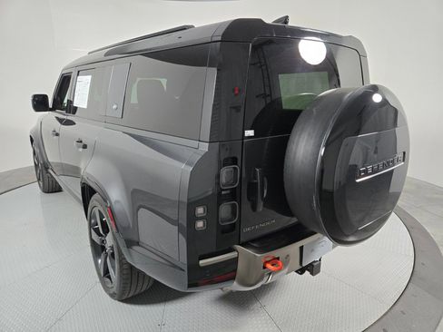 Used 2023 Land Rover Defender 130 X image 17