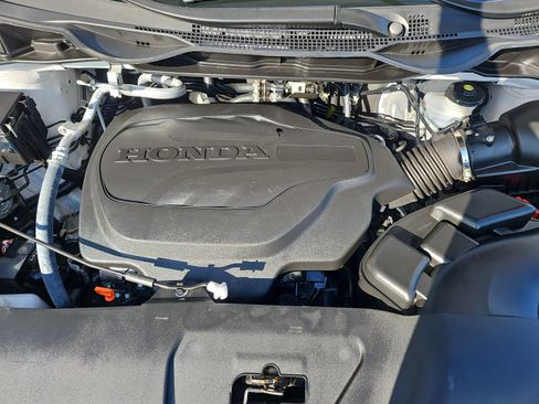Certified 2024 Honda Odyssey Sport image 37