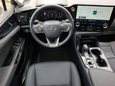 Used 2022 Lexus NX 350 AWD image 11