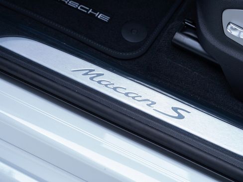 New 2026 Porsche Macan S image 15
