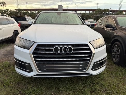 Used 2017 Audi Q7 2.0T Premium Plus w/ Premium Plus Package AWD/4WD image 7
