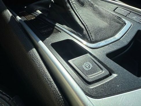 Used 2014 Cadillac SRX Luxury w/ Driver Awareness Package image 25