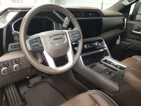 New 2026 GMC Sierra 2500 Denali w/ Denali Reserve Package AWD/4WD image 22