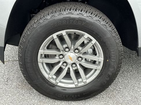 New 2025 Chevrolet Colorado LT w/ LT Convenience Package RWD image 32