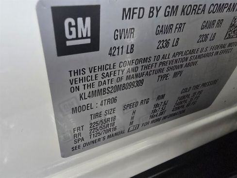 Used 2021 Buick Encore GX Preferred w/ Cold Weather Comfort Package FWD image 32