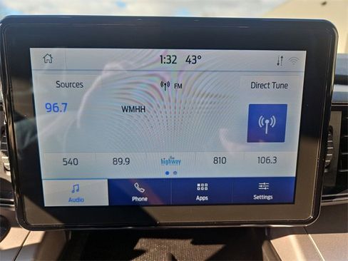 Used 2020 Ford Explorer XLT w/ Comfort Package image 13