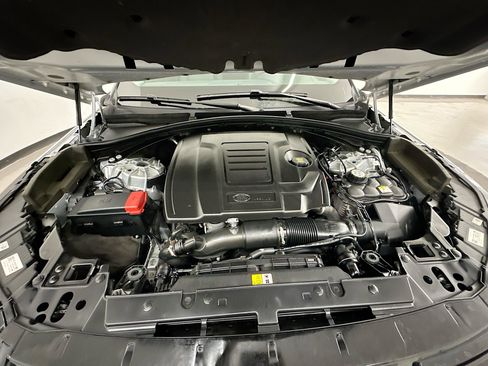 Used 2024 Land Rover Range Rover Velar S image 36