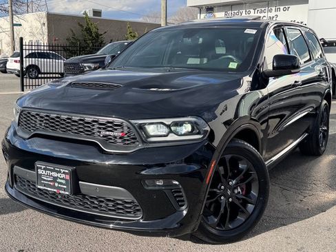 Used 2022 Dodge Durango R/T w/ Blacktop Package AWD/4WD image 3