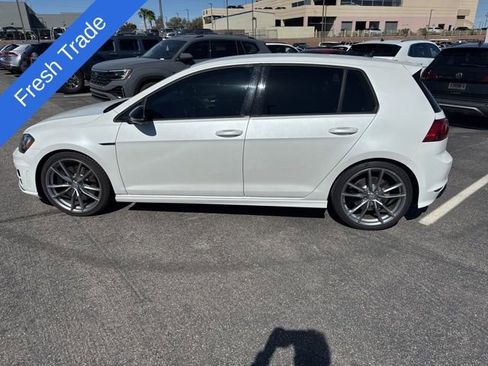 Used 2017 Volkswagen Golf R 4-Door image 1