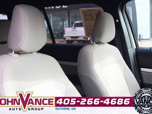 Used 2019 Ford Explorer 4WD image 17