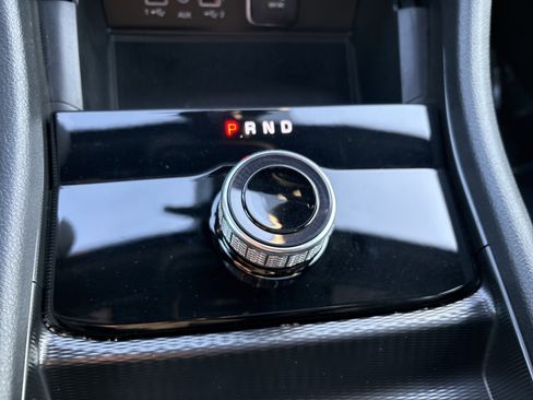 Certified 2025 Jeep Grand Cherokee Altitude image 31