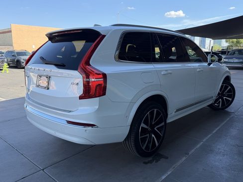 Used 2024 Volvo XC90 B6 Ultimate w/ Lounge Package AWD/4WD image 4
