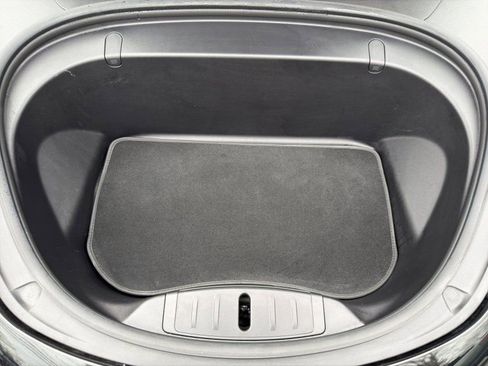 Used 2019 Tesla Model 3 Performance image 20