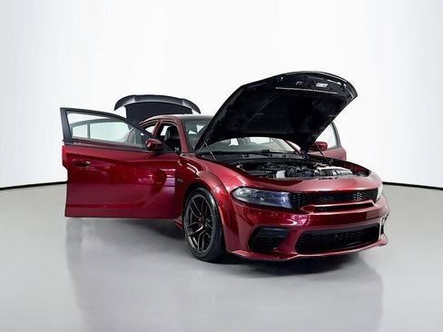 Used 2022 Dodge Charger Scat Pack RWD image 27