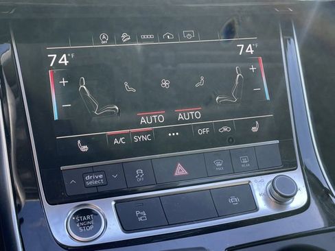 Certified 2023 Audi Q7 2.0T Premium w/ Convenience Package image 10