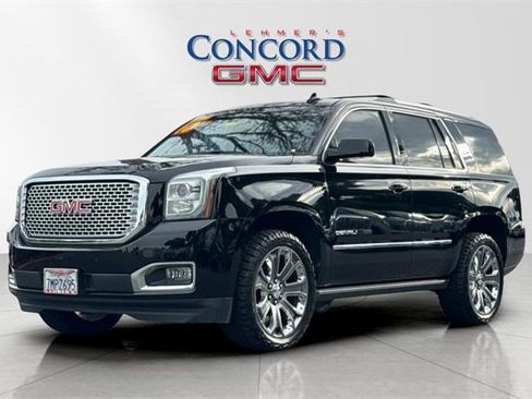 Used 2015 GMC Yukon Denali w/ Premium Package image 8