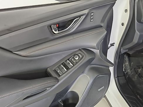 Certified 2025 Subaru Ascent Bronze Edition w/ Popular Package #2 image 13