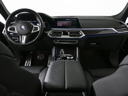 Used 2022 BMW X6 M50i w/ Executive Package image 16