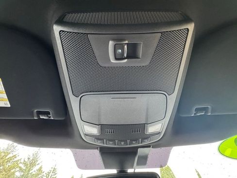 Used 2019 Ford F150 XLT w/ Equipment Group 302A Luxury AWD/4WD image 33