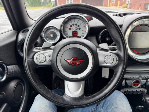 Used 2009 MINI Cooper S FWD image 24