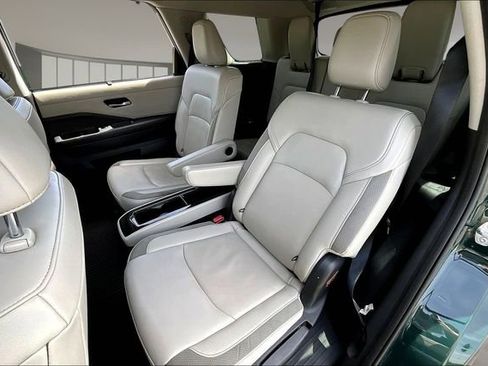 Used 2022 Nissan Pathfinder SL w/ SL Premium Package FWD image 21