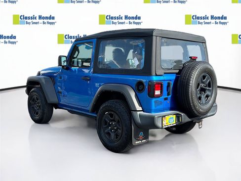 Used 2021 Jeep Wrangler Sport AWD/4WD image 5