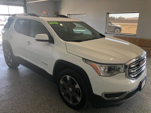 Used 2018 GMC Acadia SLT image 4