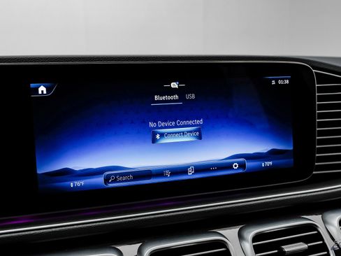 Used 2025 Mercedes-Benz GLE 450 4MATIC w/ AMG Line Exterior image 67