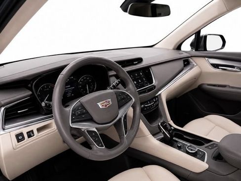 Used 2021 Cadillac XT5 Premium Luxury AWD/4WD image 17