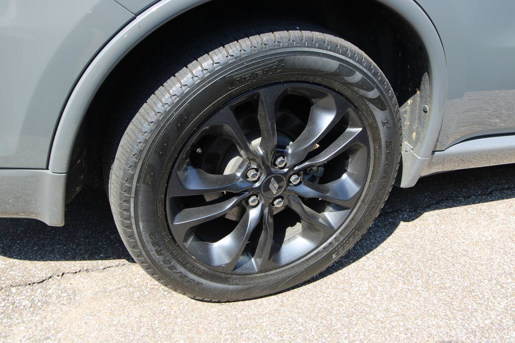 Used 2022 Dodge Durango GT RWD image 11