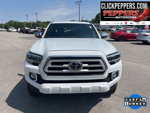 Used 2023 Toyota Tacoma Limited AWD/4WD image 10