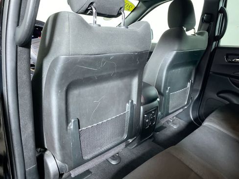 Used 2023 Dodge Durango GT image 25