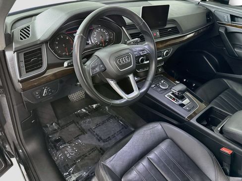Used 2019 Audi Q5 2.0T Premium w/ Convenience Package AWD/4WD image 23