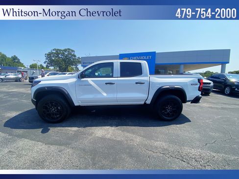 New 2026 Chevrolet Colorado Trail Boss AWD/4WD image 2