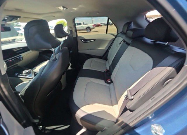 Certified 2023 Kia Niro Wave FWD image 14